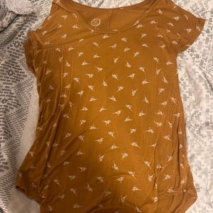 Maurice’s t shirt, size medium